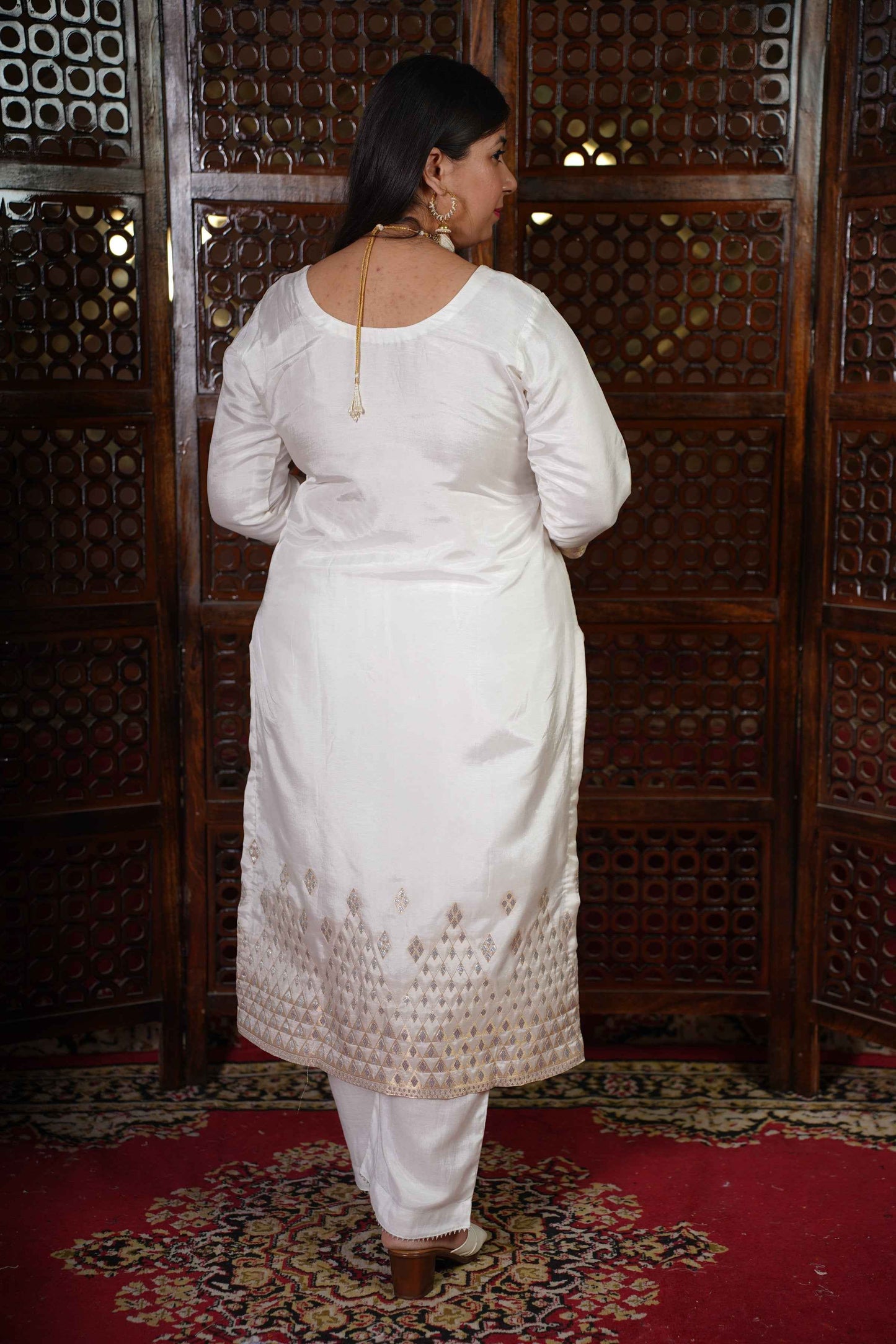 Aabha Jacquard Woven Silk Suit