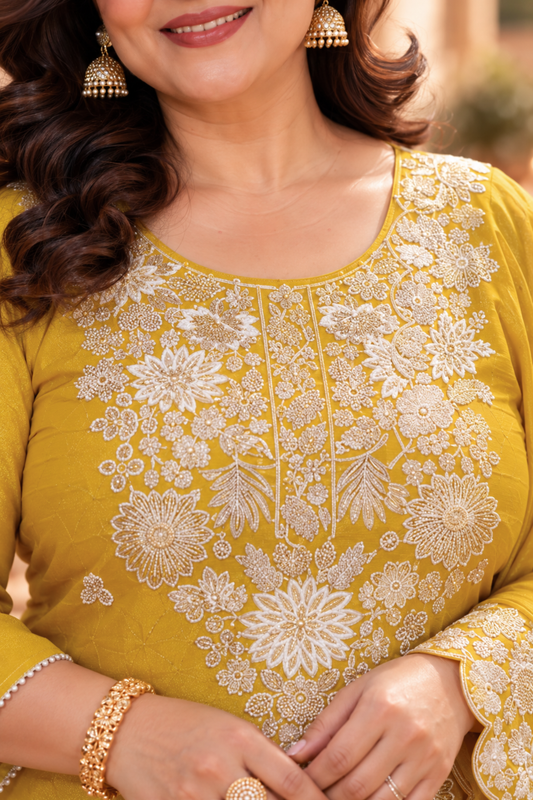 Aarvika Tissue Shimmer Suit With Zari Embroidery