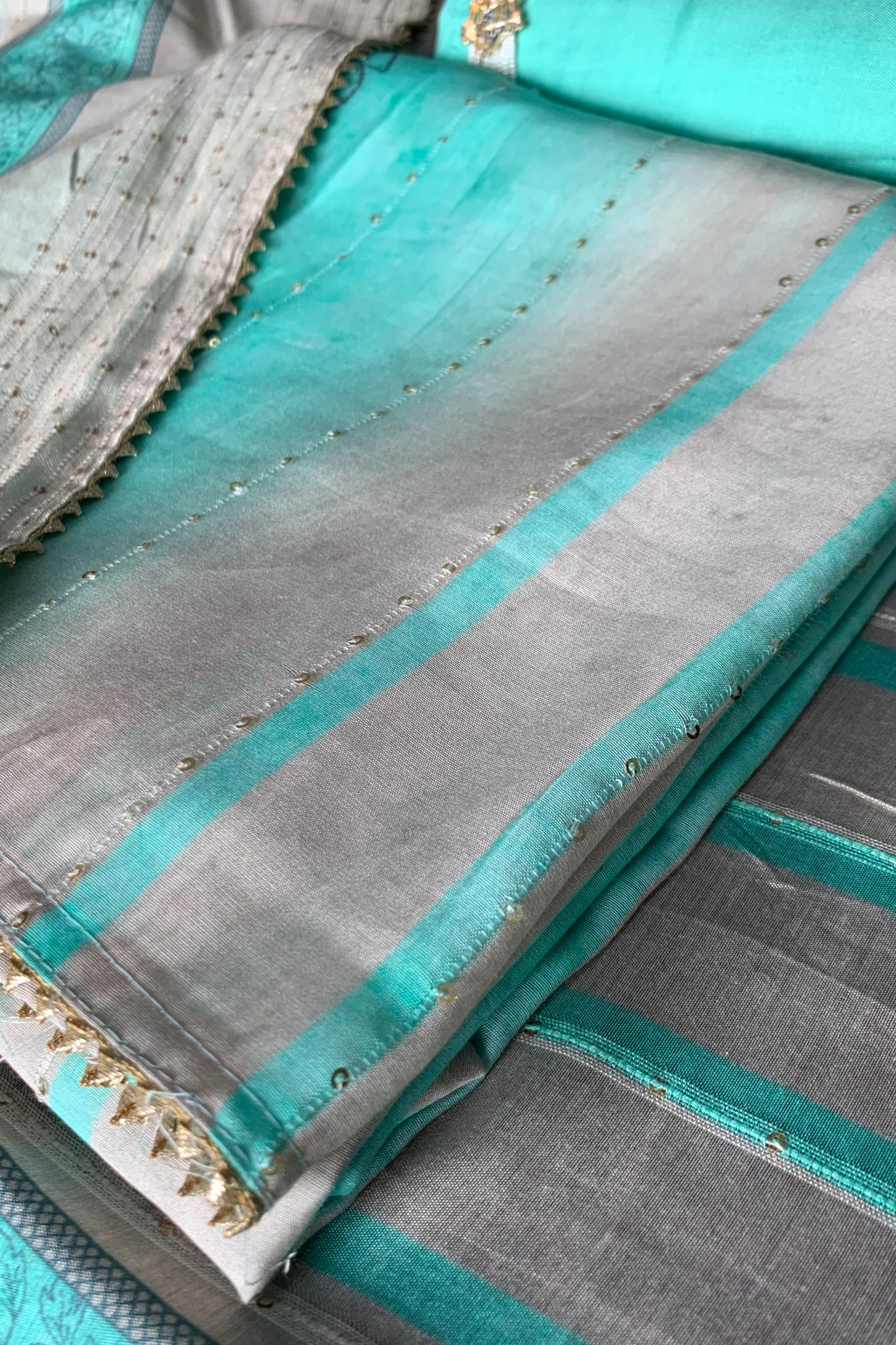 Buy Plus Size Salt Green Corn Muslin Dress Material At Apella | Sizes XS to 10 XL | India | Free Delivery | Customized