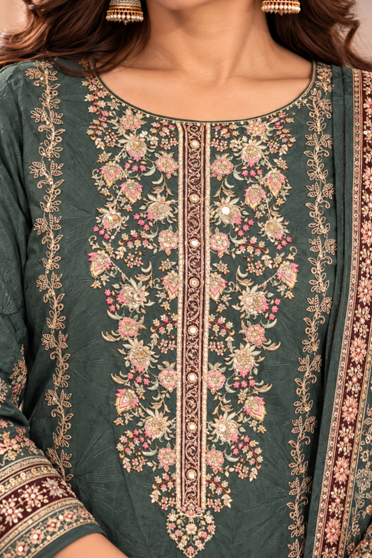 Farida Karachi Muslin Suit With Aari Work
