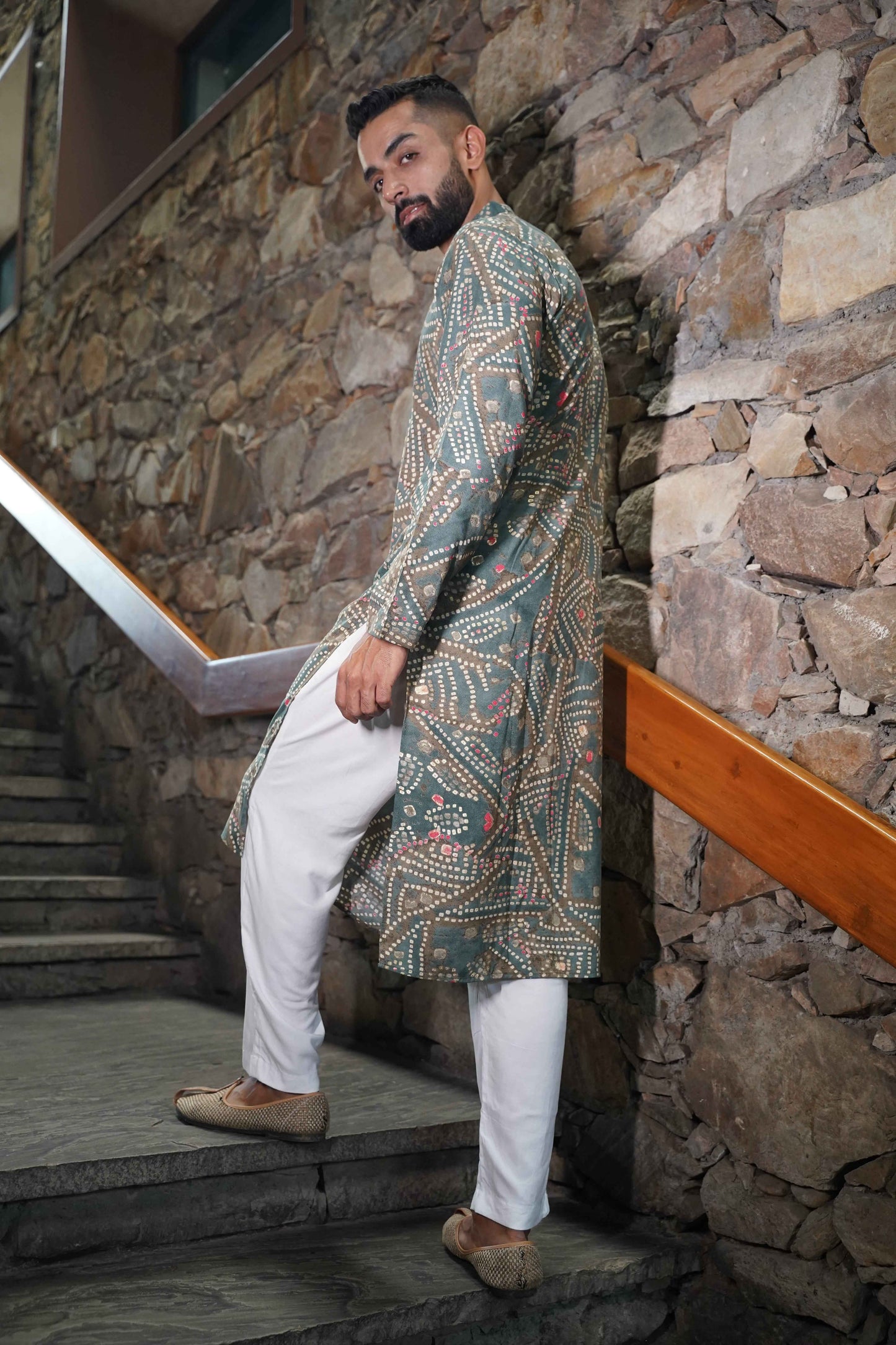 Buy Plus Size Neutrals Aglow Foiled Kurta At Apella | Sizes XS to 10 XL | India | Free Delivery | Customized