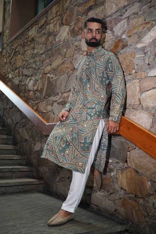 Buy Plus Size Neutrals Aglow Foiled Kurta At Apella | Sizes XS to 10 XL | India | Free Delivery | Customized