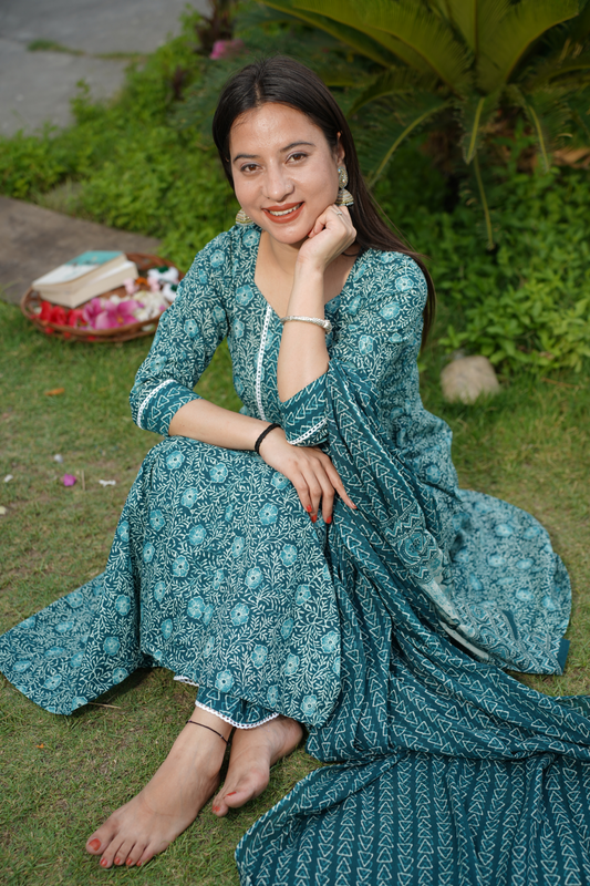 Peacock Blue Jaal Print Suit Set
