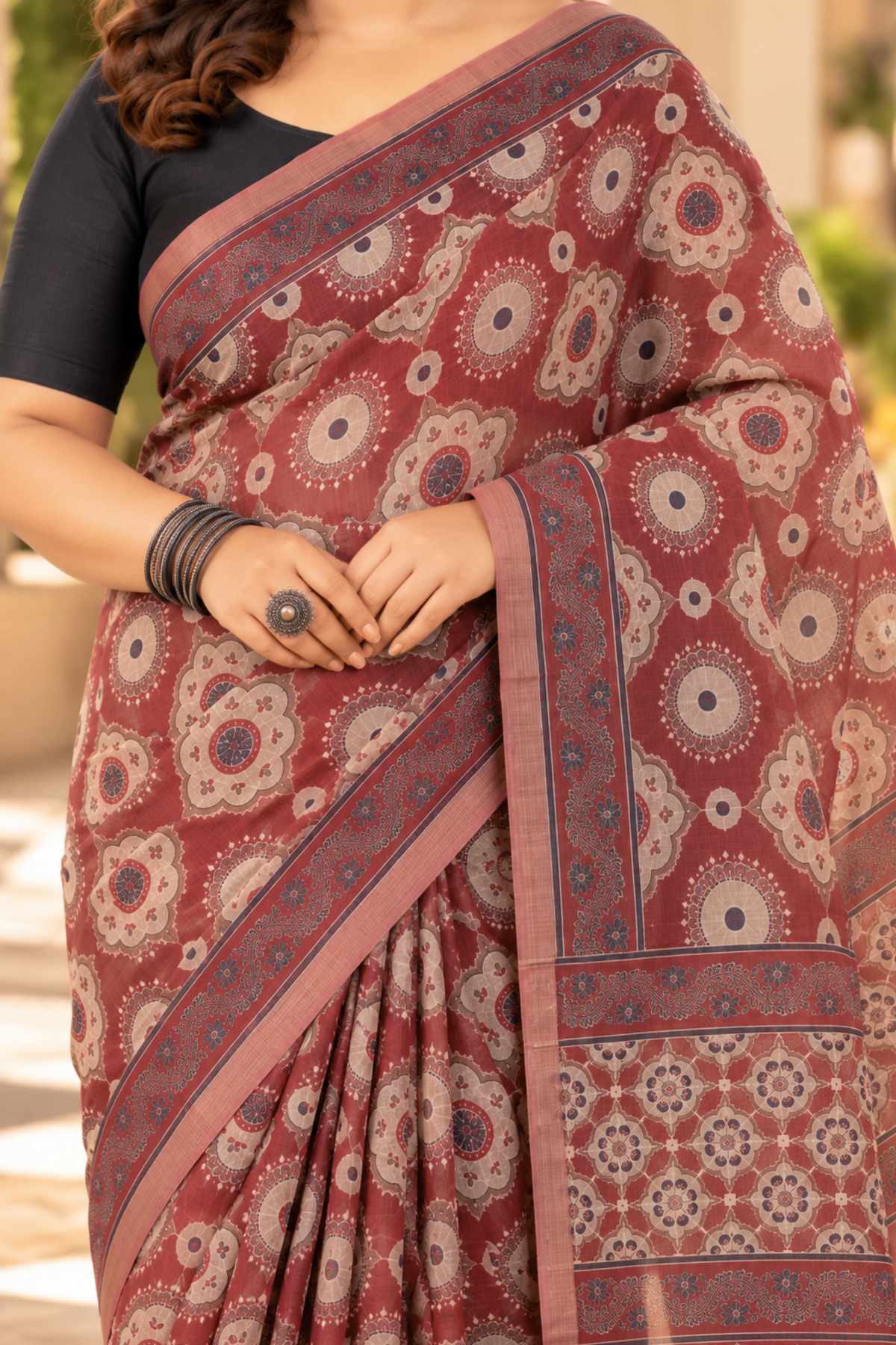 Vedika Printed Saree With 1.5 Mtr Blouse Piece