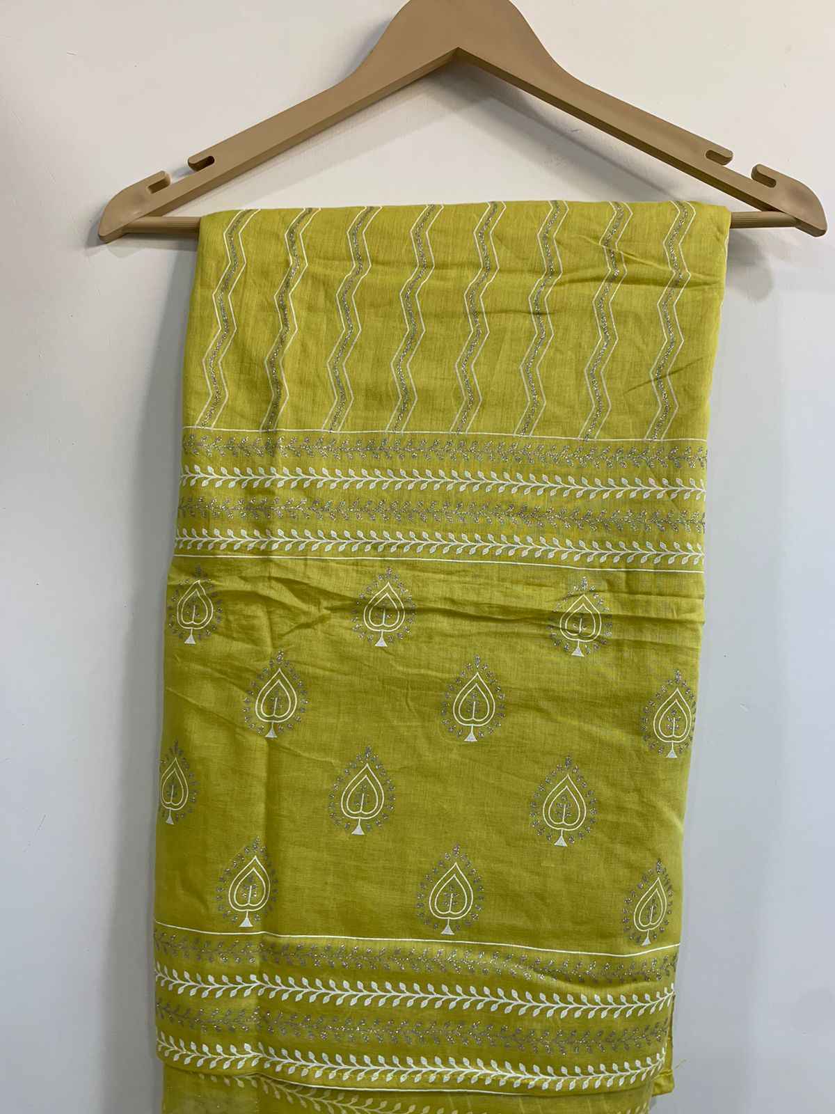 Buy Plus Size Sunshine Sparkle Cotton Dupatta At Apella | Sizes XS to 10 XL | India | Free Delivery | Customized