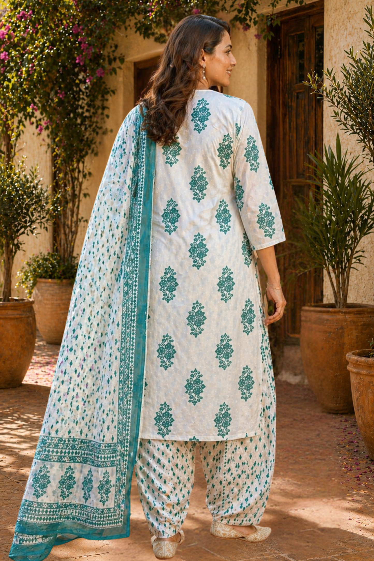 Haril Ivory Bagh Cotton Salwar Suit
