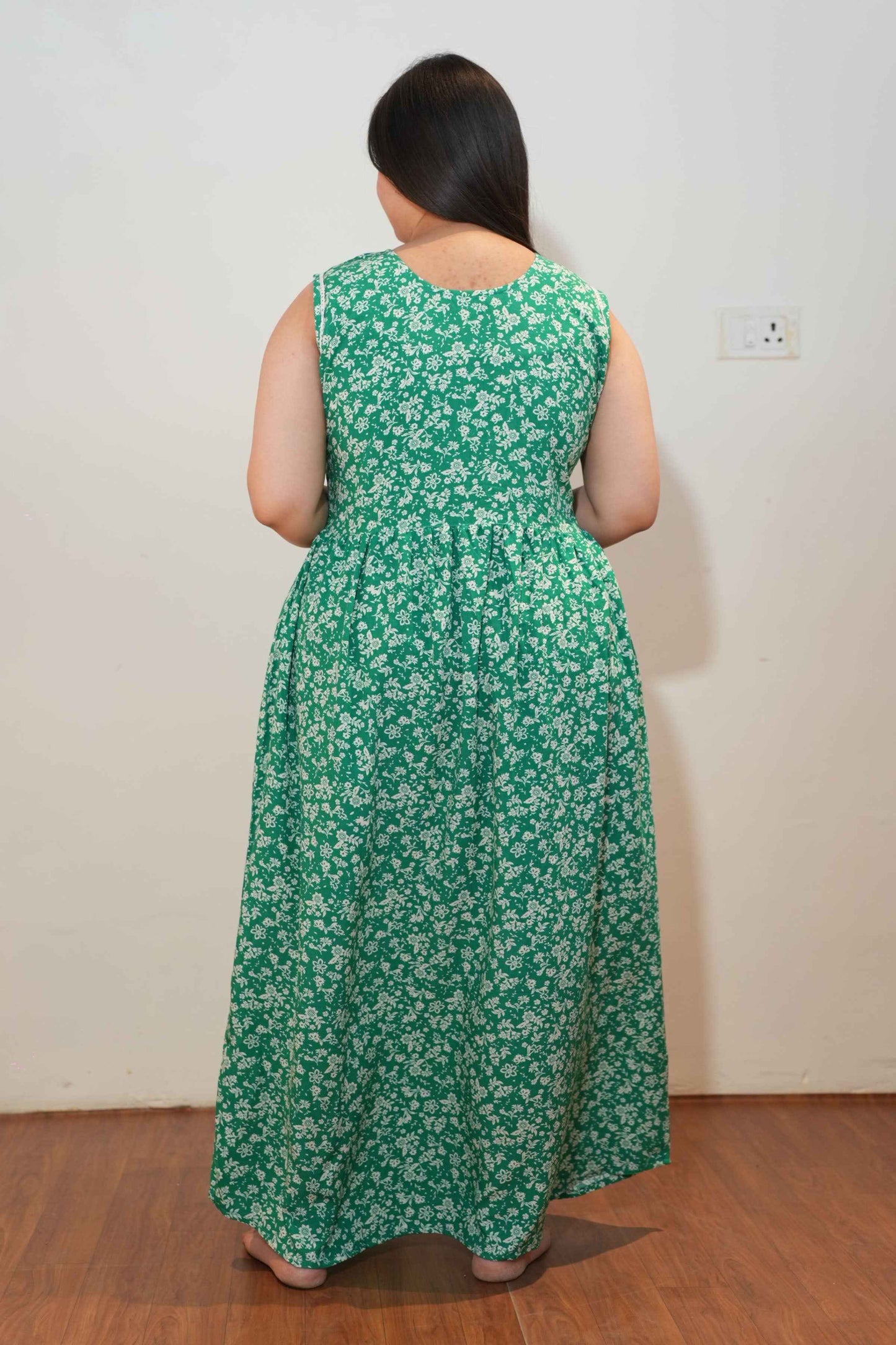 Greeny Meadow Rayon Night Gown