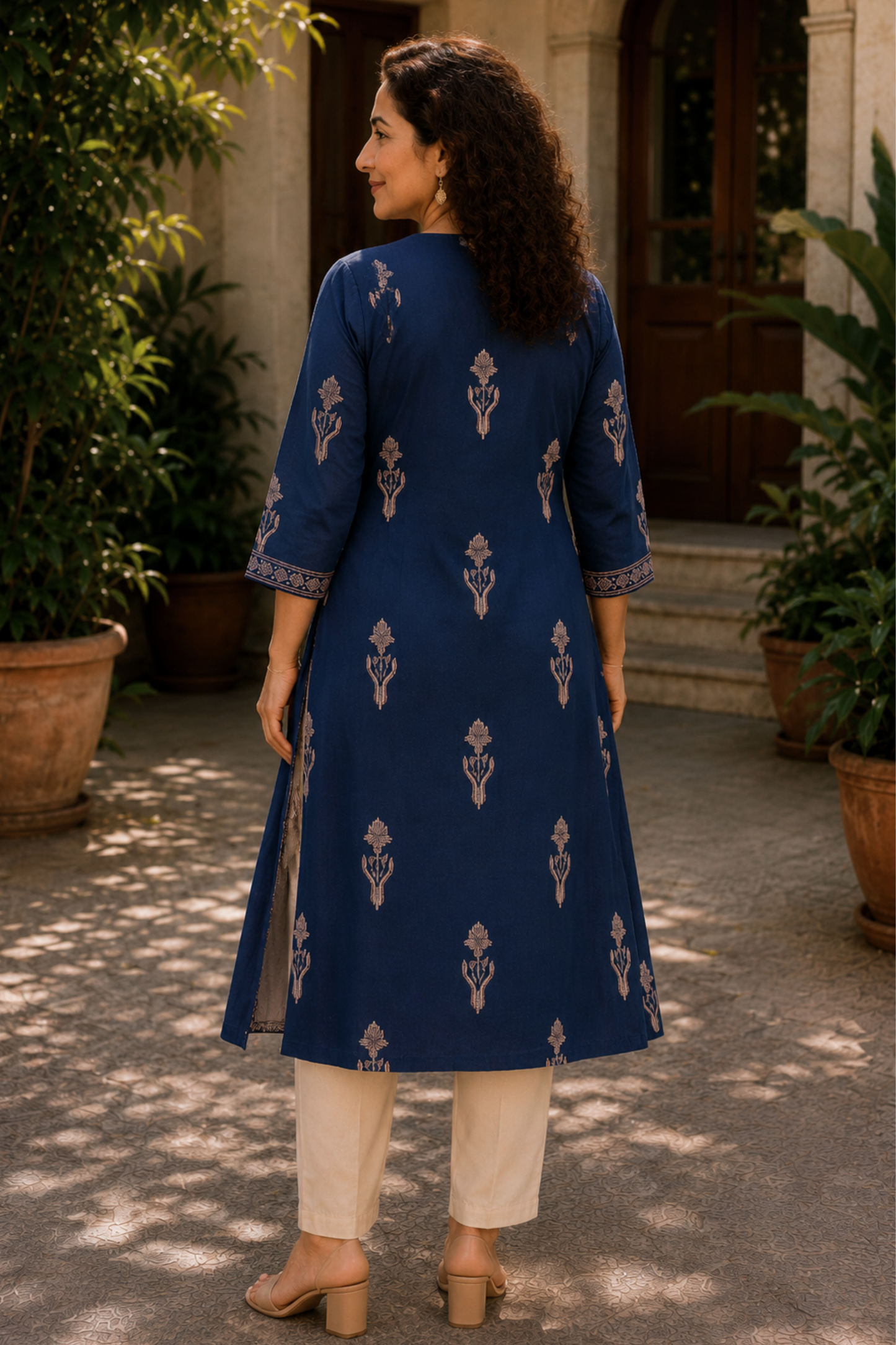 Neel Butti A-line Cotton Kali Kurta