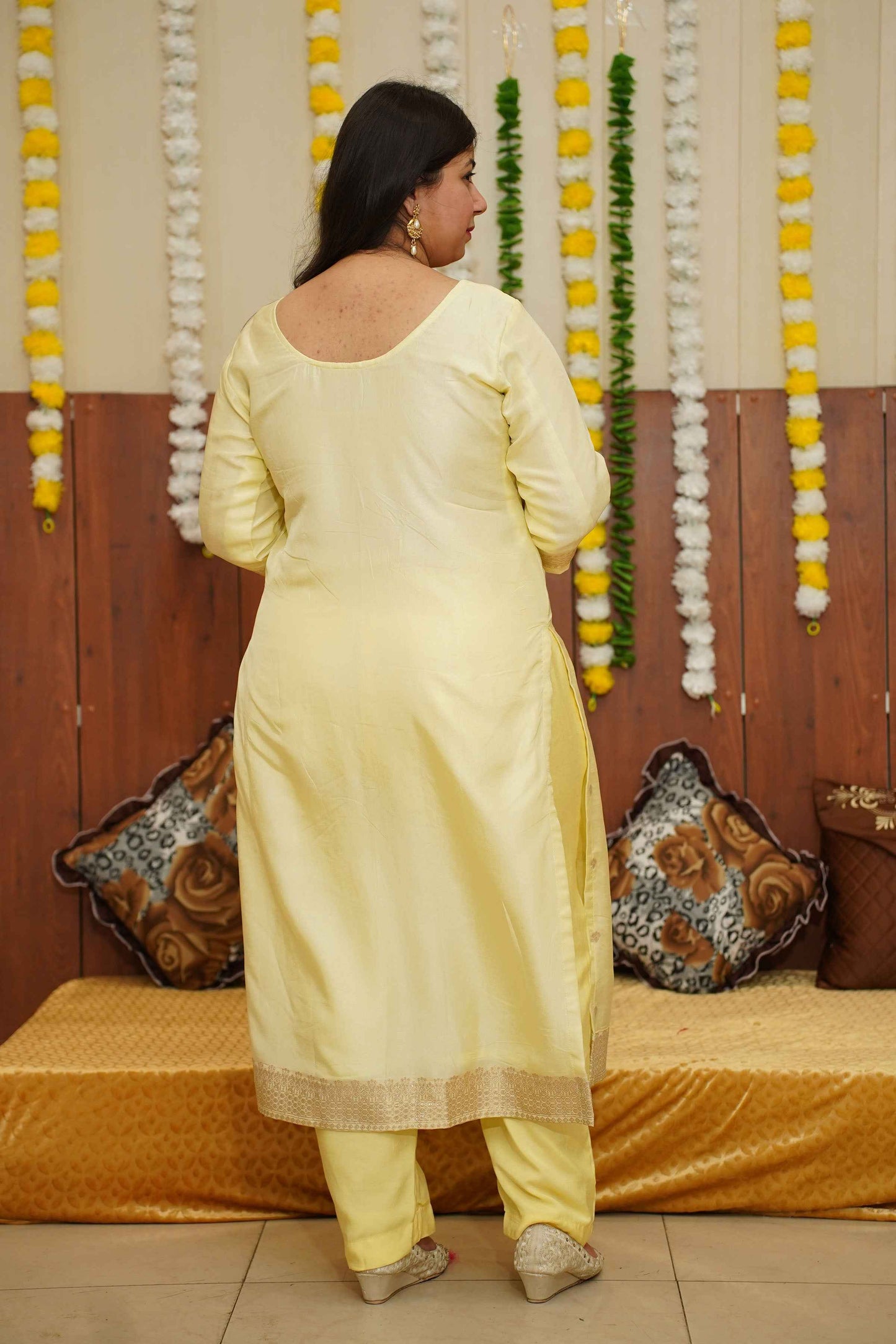 Buy Plus Size Pink Lemonade Jacquard Silk Suit At Apella | Sizes XS to 10 XL | India | Free Delivery | Customized