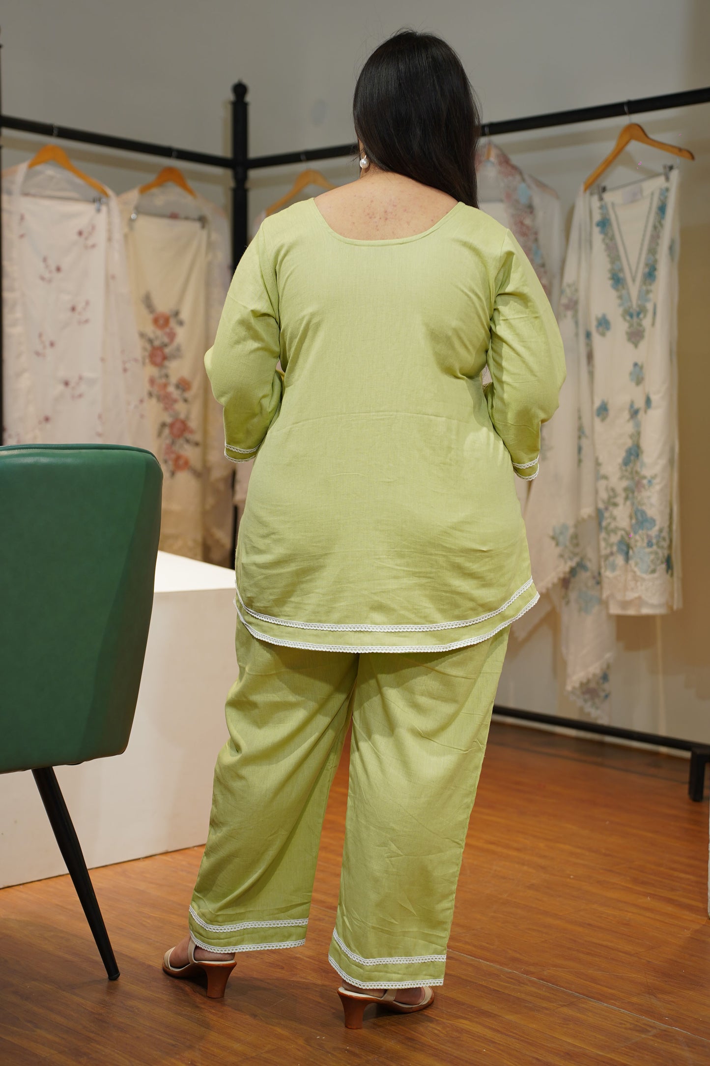 Pista Pearl & Pintuck Co-ord Set