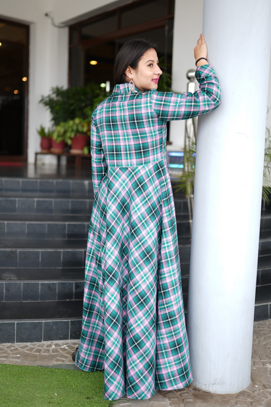 Buy Plus Size Seaside Rose Twill Checked Dress At Apella | Sizes XS to 10 XL | India | Free Delivery | Customized