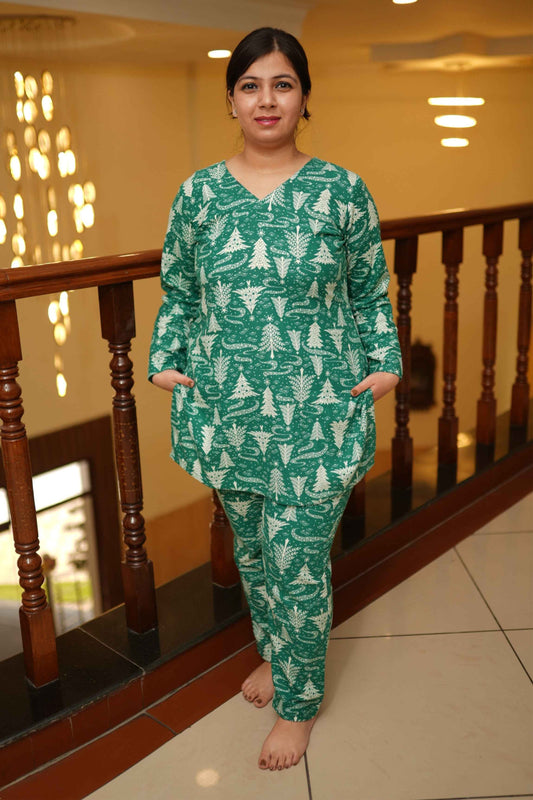 Buy Plus Size Snowy Woods Woollen Night Suit At Apella | Sizes XS to 10 XL | India | Free Delivery | Customized