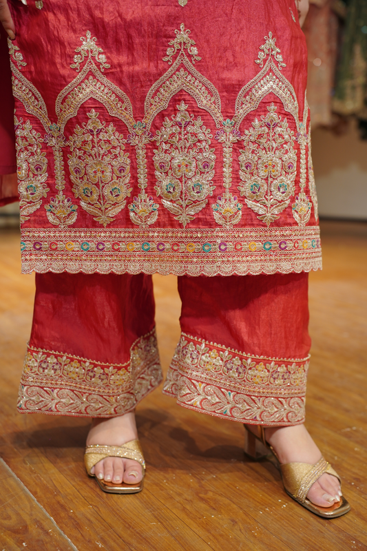 Kavisha Rose Suit Set With Zari & Thread Embroidery