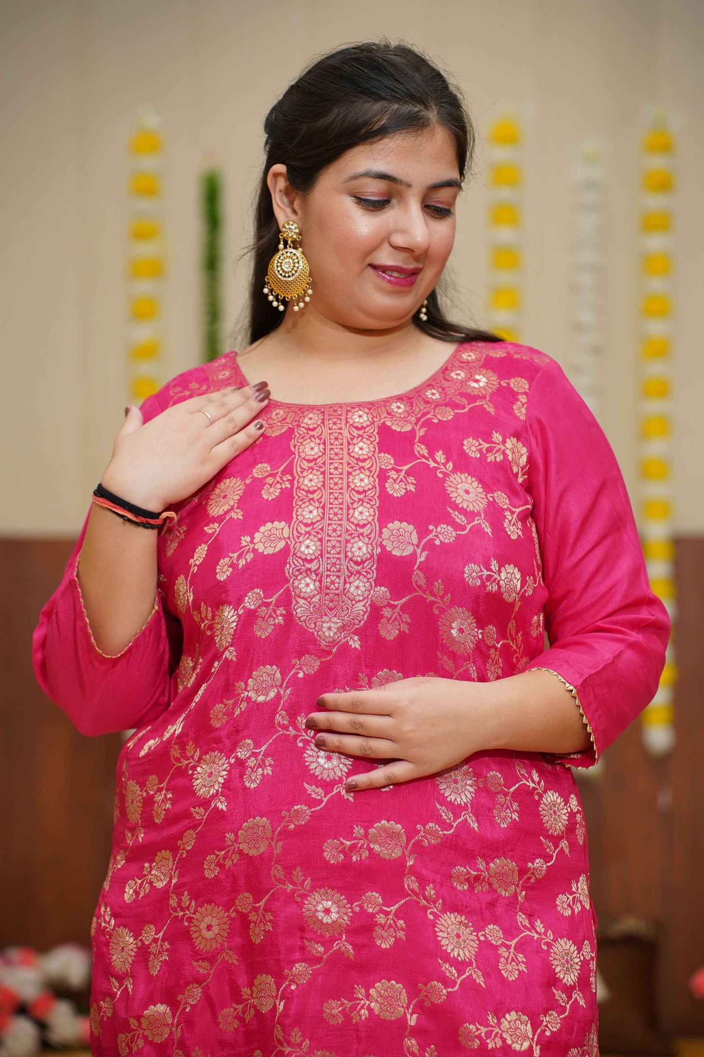 Buy Plus Size Tickle Me Pink Silk Suit Set At Apella | Sizes XS to 10 XL | India | Free Delivery | Customized