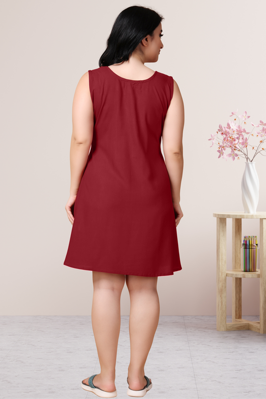 Crimson Detailed Rayon Short Nighty