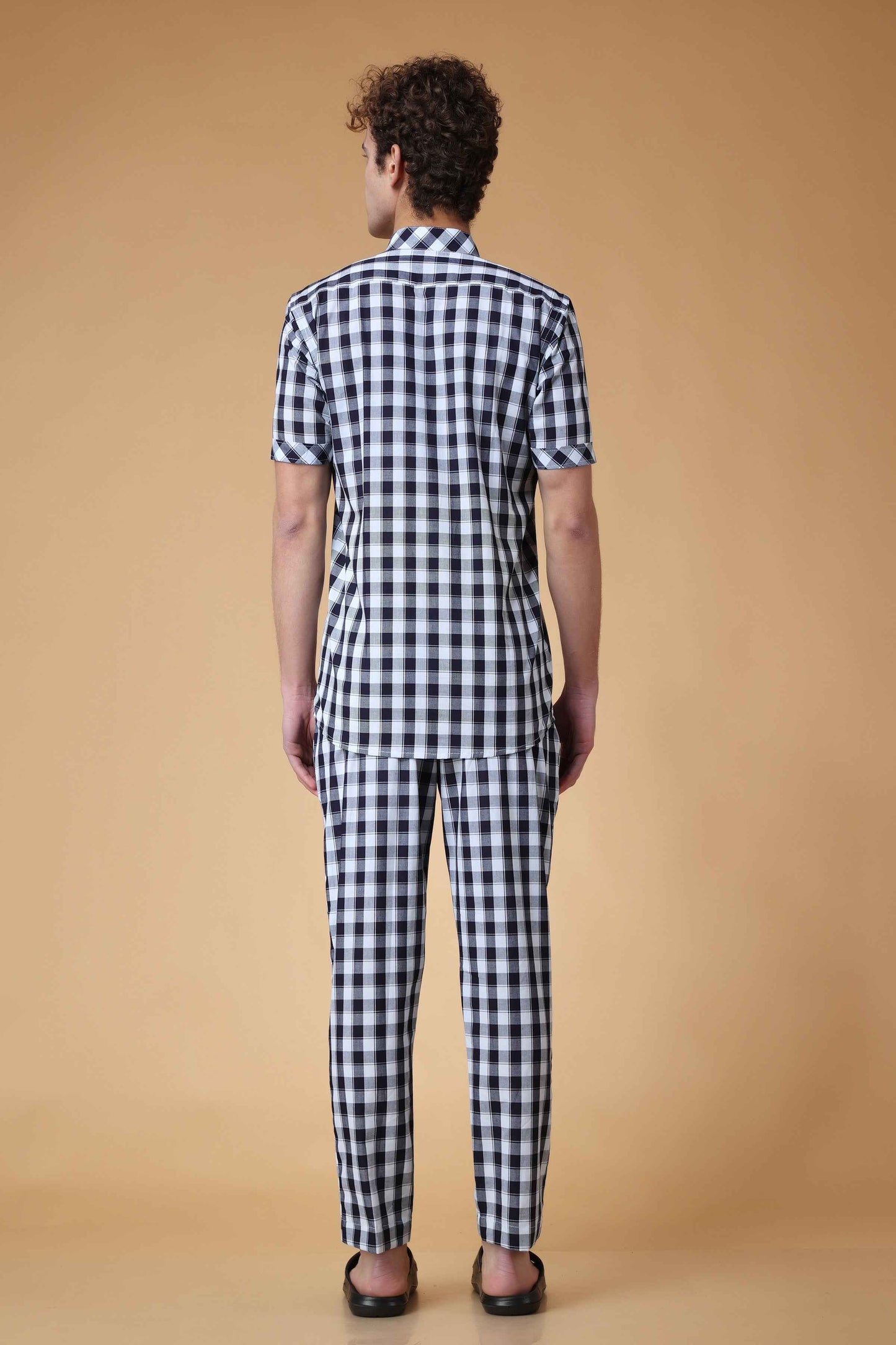 Buy Plus Size Classic Black Checked Night Suit At Apella | Sizes XS to 10 XL | India | Free Delivery | Customized