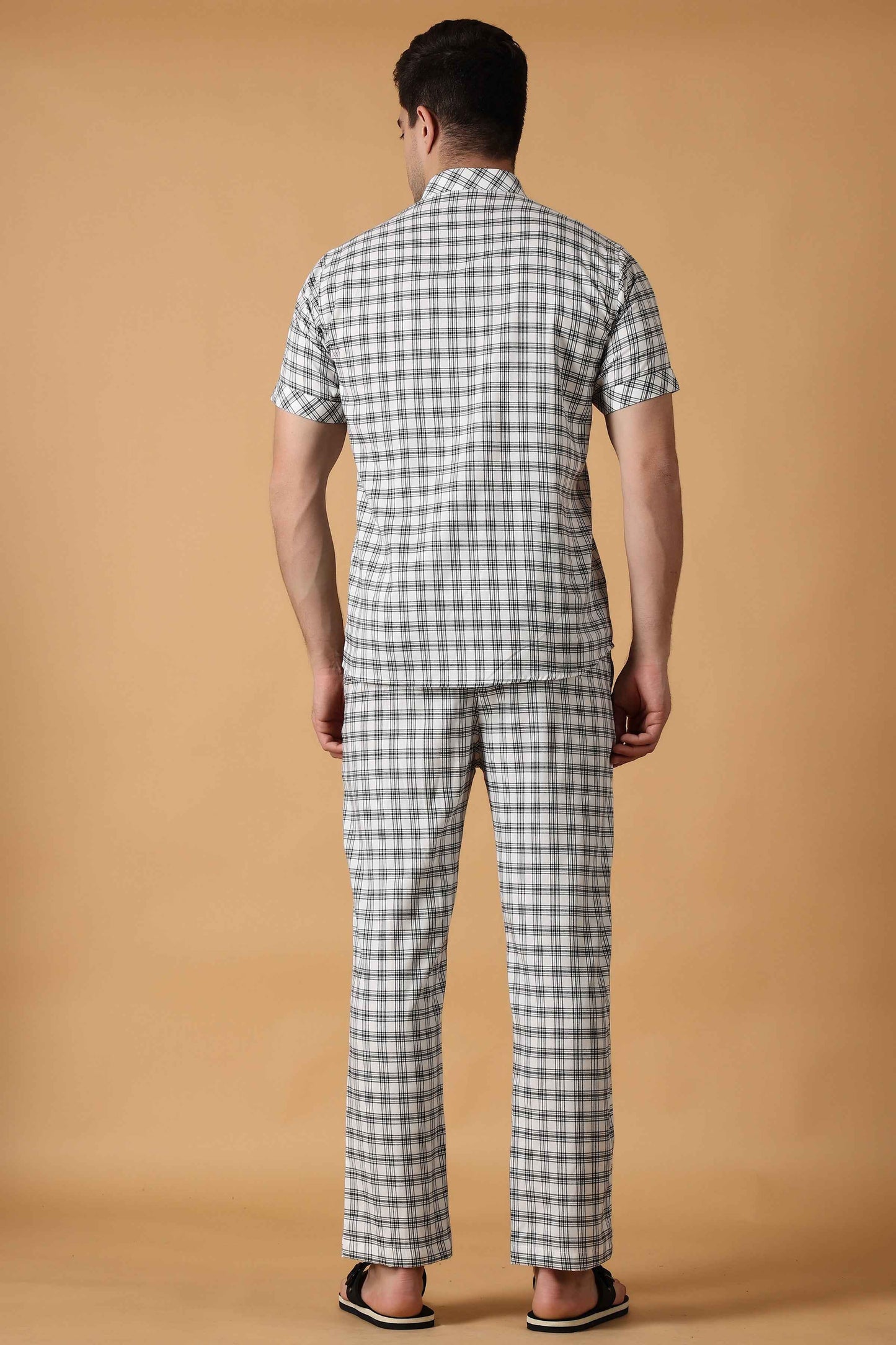 Buy Plus Size White Checked Lounge Wear Set At Apella | Sizes XS to 10 XL | India | Free Delivery | Customized