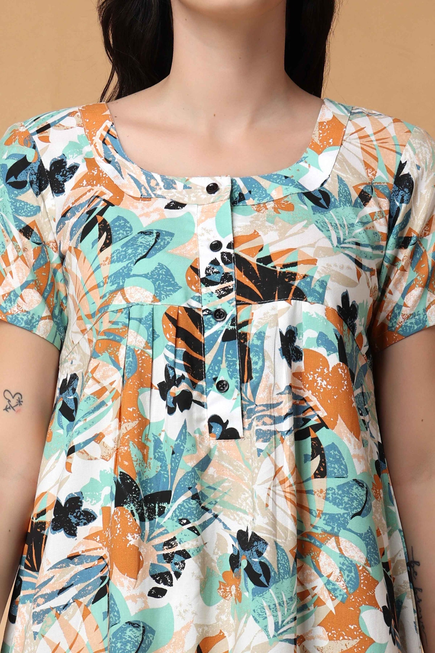 Buy Plus Size Leafy Swirls Rayon Night Gown At Apella | Sizes XS to 10 XL | India | Free Delivery | Customized