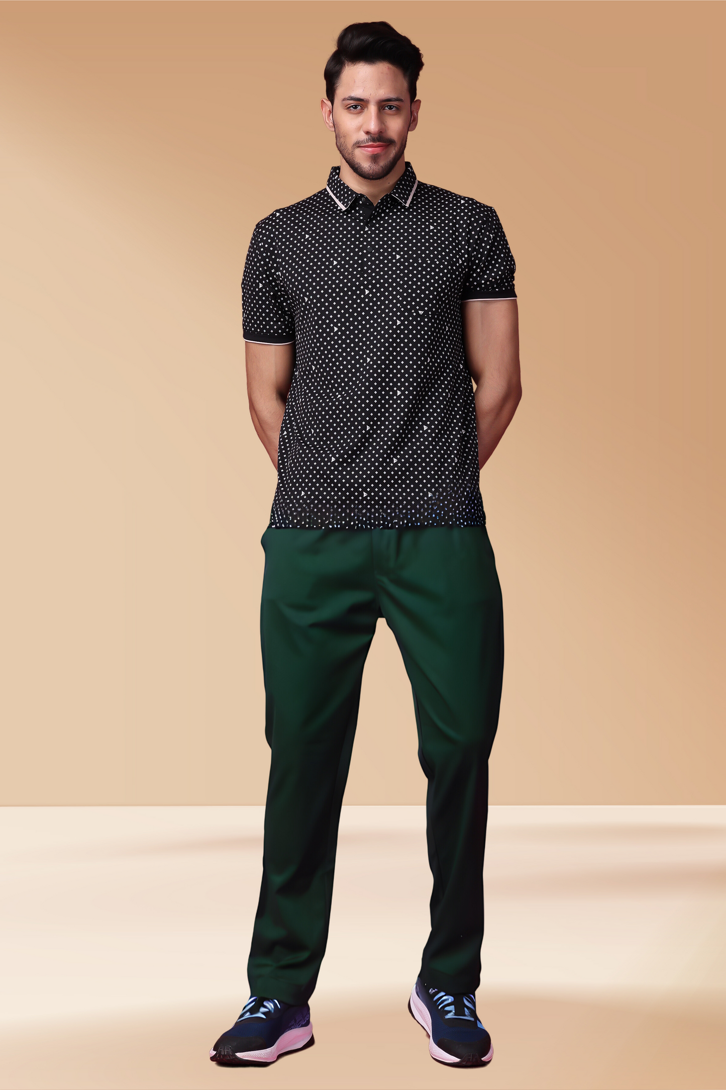 Buy Plus Size ​Bottle Green Solid Stretch Cargo At Apella | Sizes XS to 10 XL | India | Free Delivery | Customized