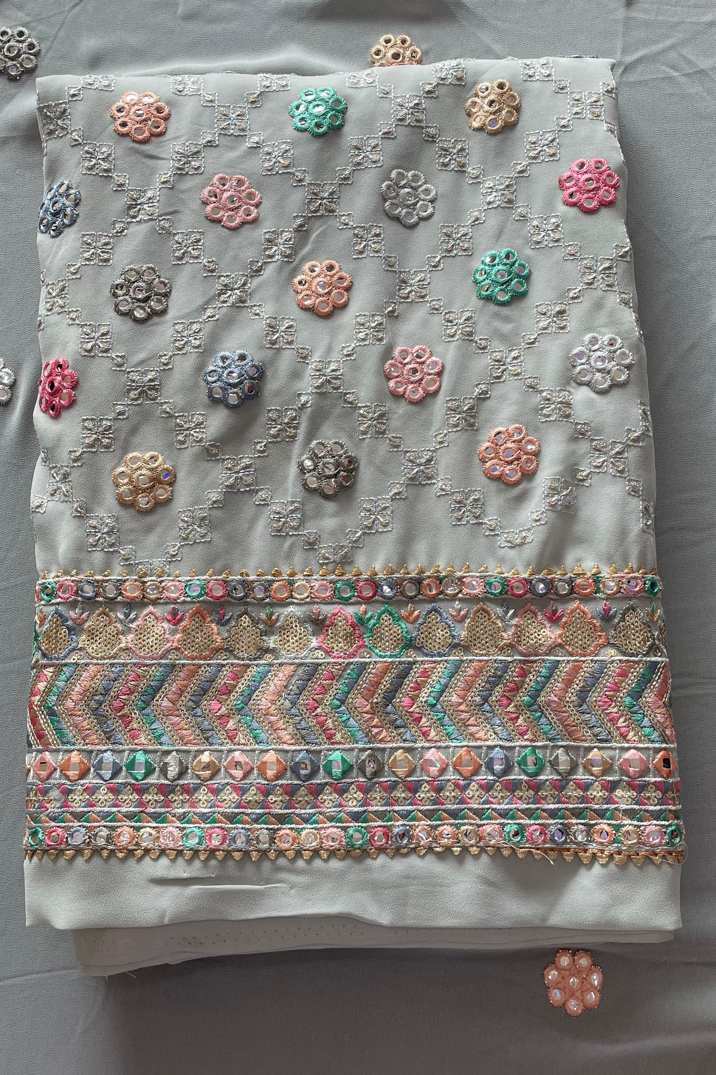 Buy Plus Size ​Pista Mirrored Fancy Suit At Apella | Sizes XS to 10 XL | India | Free Delivery | Customized