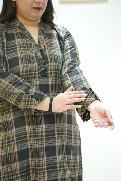 Walnut Ember Checked Woollen Kurta
