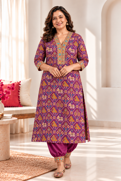 Angoori Kesar A-line Kurta With Afghani Pants