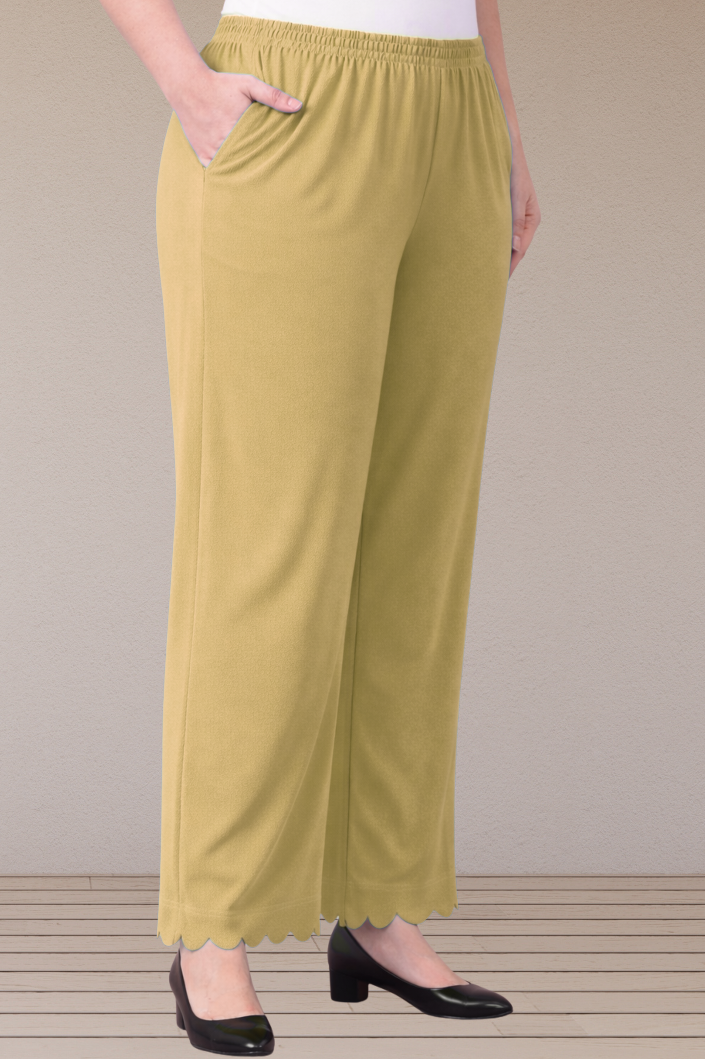 Beige Scallop Cut Palazzo