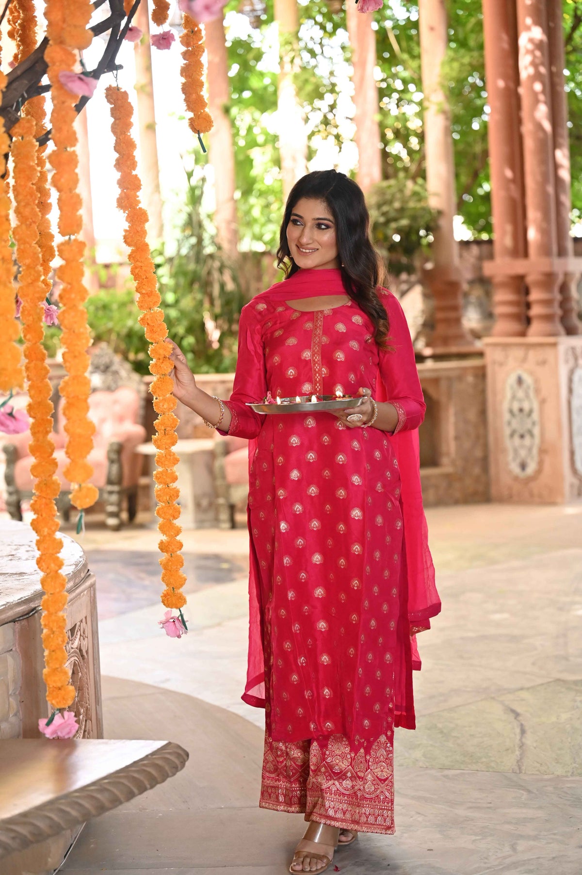 Buy Plus Size ​Blissful Weaves Jacquard Couple Outfit At Apella | Sizes XS to 10 XL | India | Free Delivery | Customized