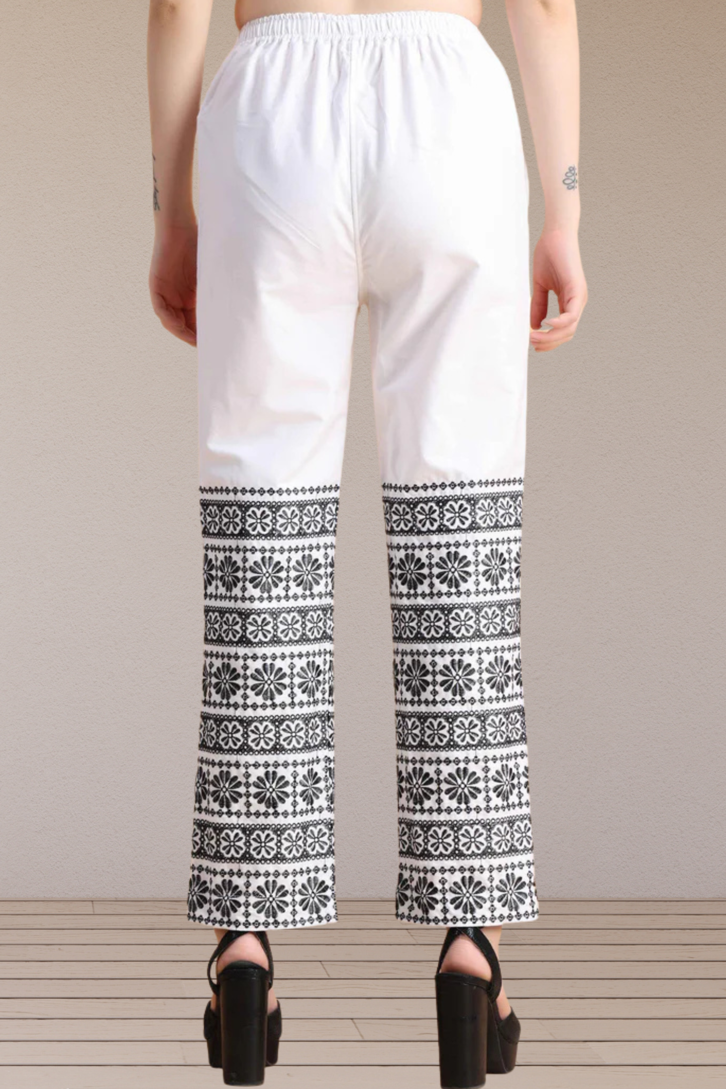 Detailed All Around Cotton Pants