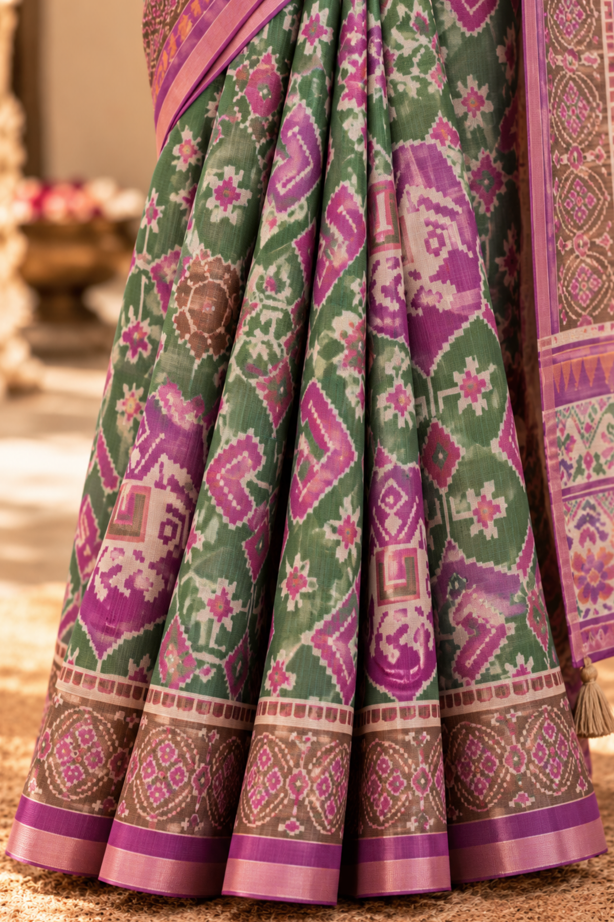 Devika Printed Saree With 1.5 Mtr Blouse Piece