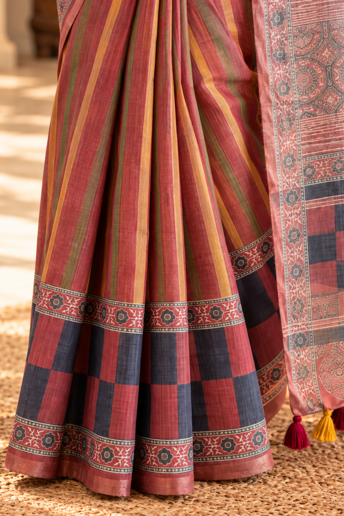 Nandini Printed Saree With 1.5 Mtr Blouse