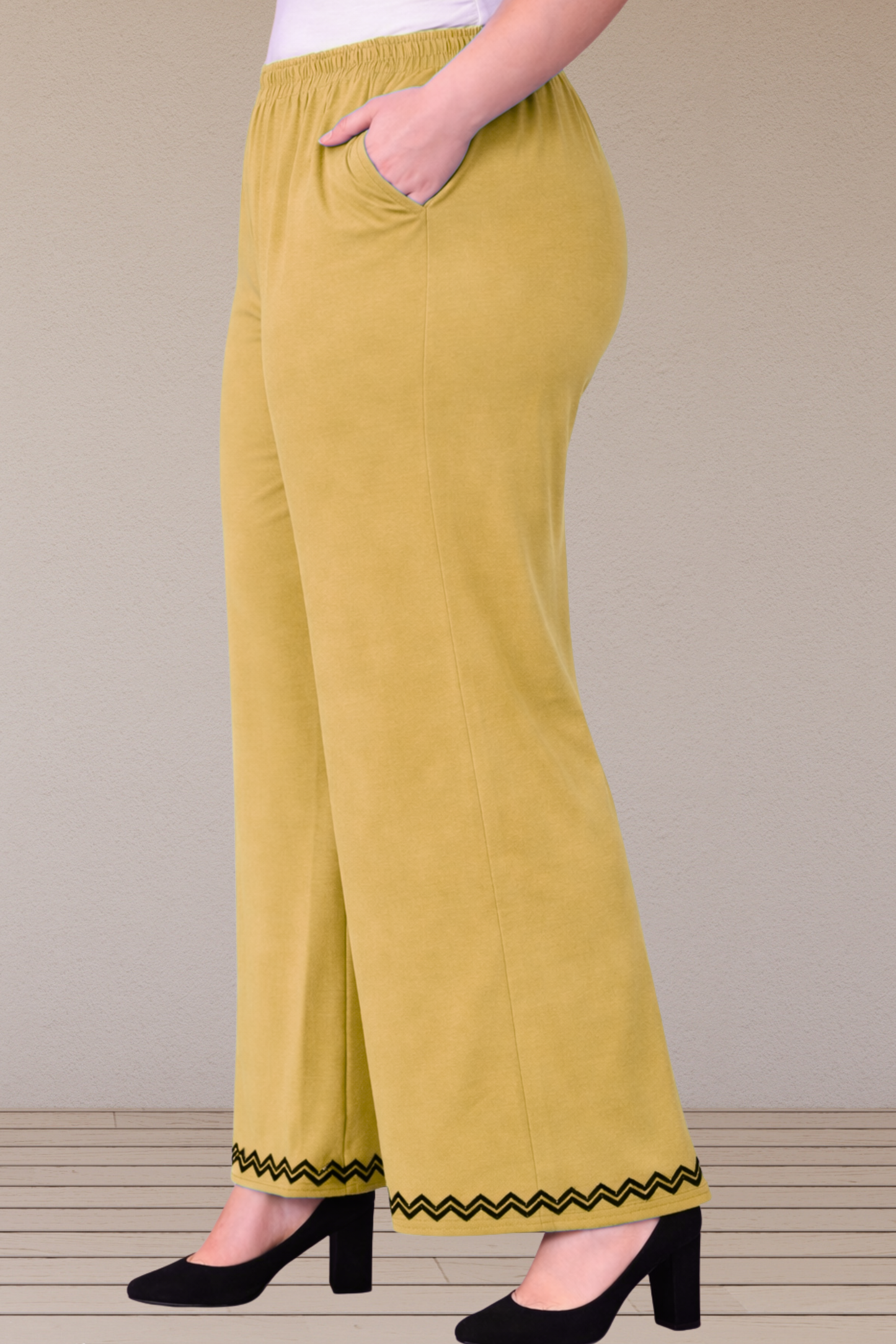 Golden Lemon Embellished Cotton Palazzo