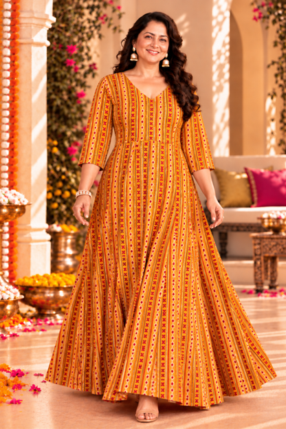 Golden Trails Printed Dress With Pockets
