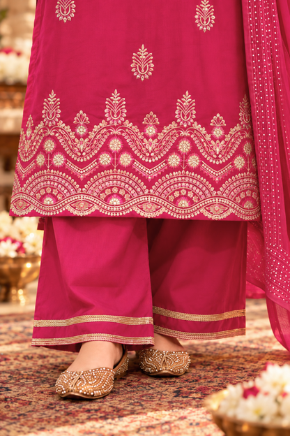 Gulaabi Adaa Embroidered Fancy Suit