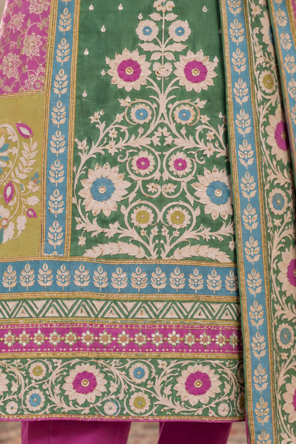 Hina Karachi Muslin Suit with Aari Work