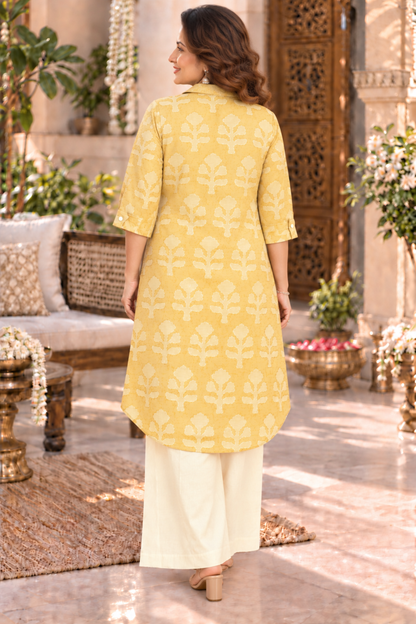 Honey Daisy Foiled Kurta With Pockets