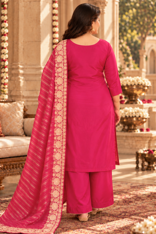 Iresha Magenta Suit Set With Zari Embroidery