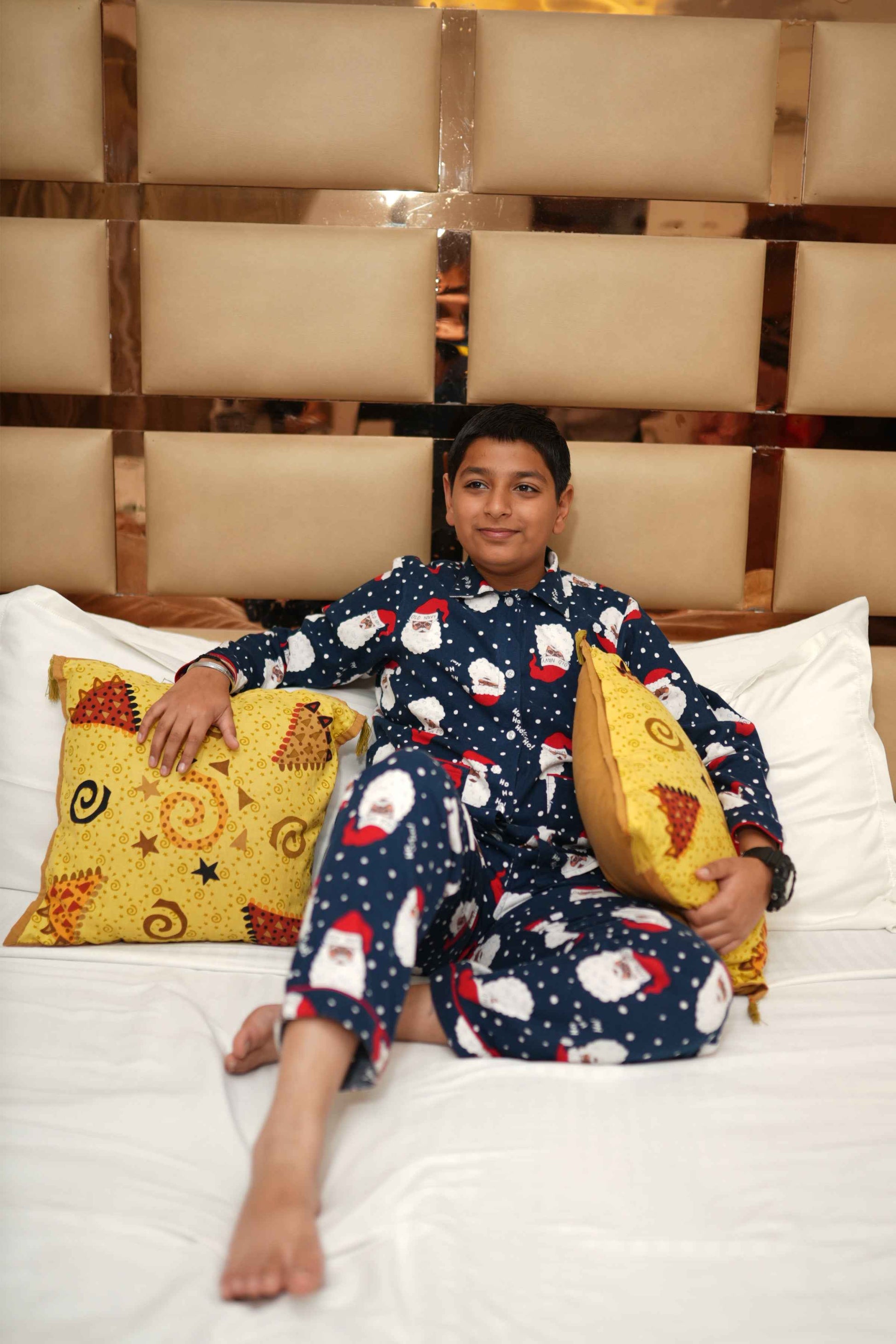 Frosty Santa Woollen Night Suit