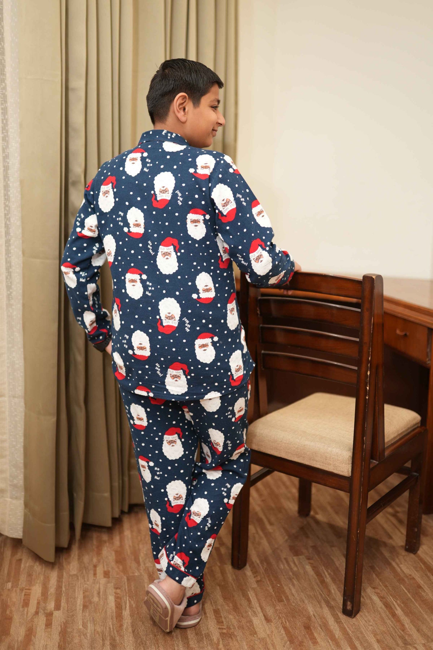 Frosty Santa Woollen Night Suit