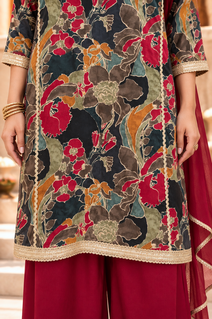 Maroon Mehek Suit Set With Foil Print