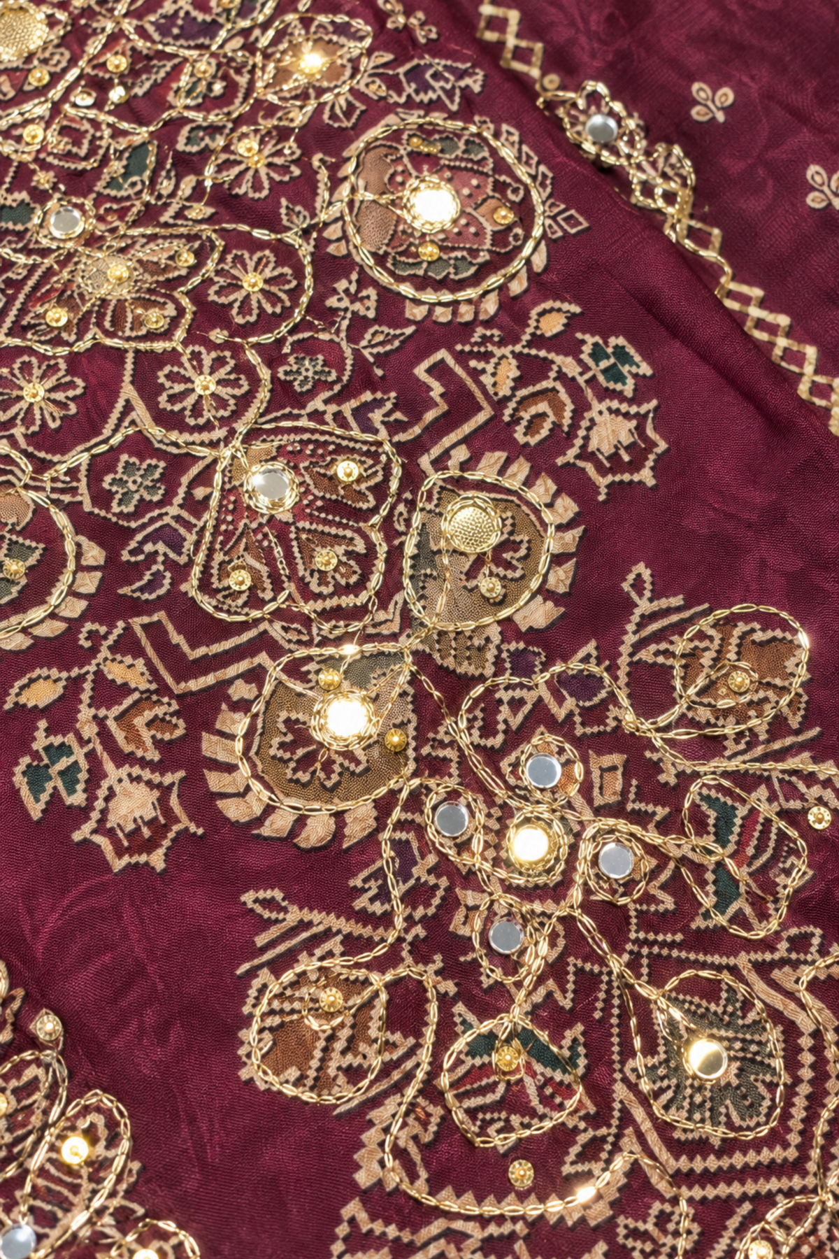 Shireen Karachi Muslin Suit With Aari Work