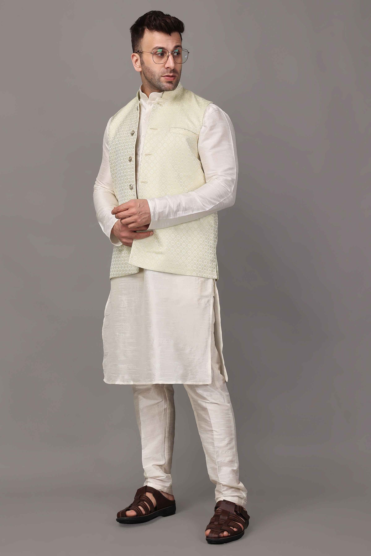 Buy Plus Size ​Creamy Radiance Fancy Vasket At Apella | Sizes XS to 10 XL | India | Free Delivery | Customized