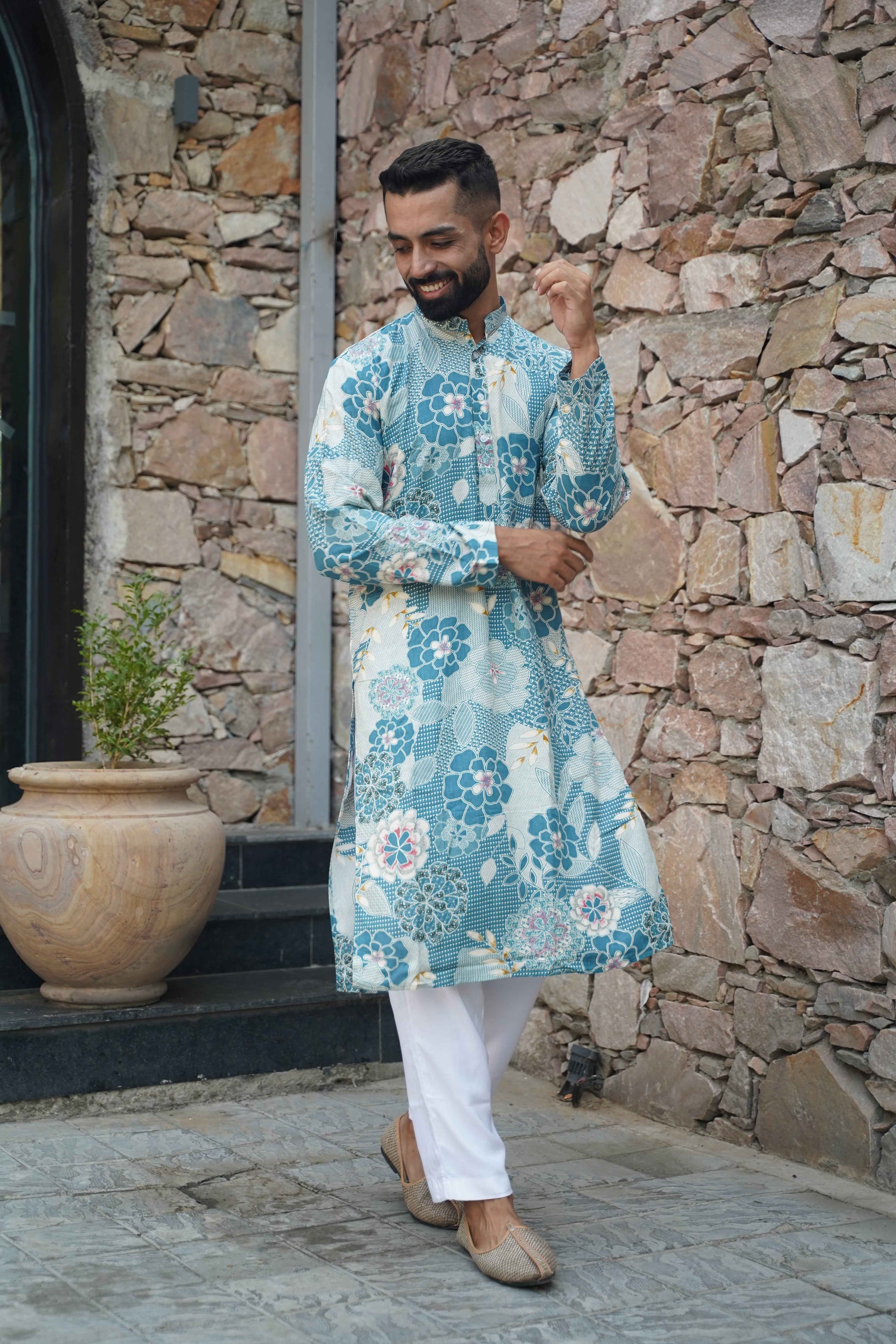 Buy Plus Size ​Subtle Elegance Foiled Kurta At Apella | Sizes XS to 10 XL | India | Free Delivery | Customized