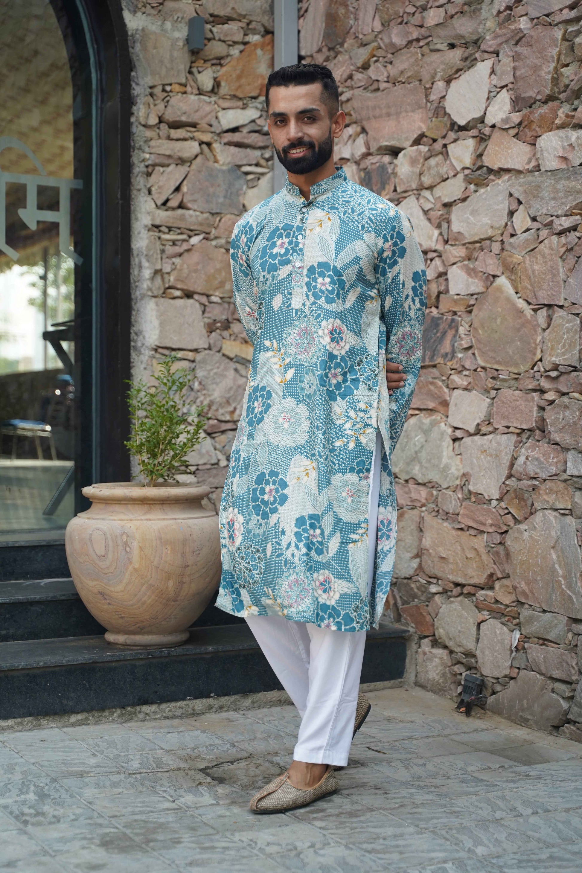 Buy Plus Size ​Subtle Elegance Foiled Kurta At Apella | Sizes XS to 10 XL | India | Free Delivery | Customized