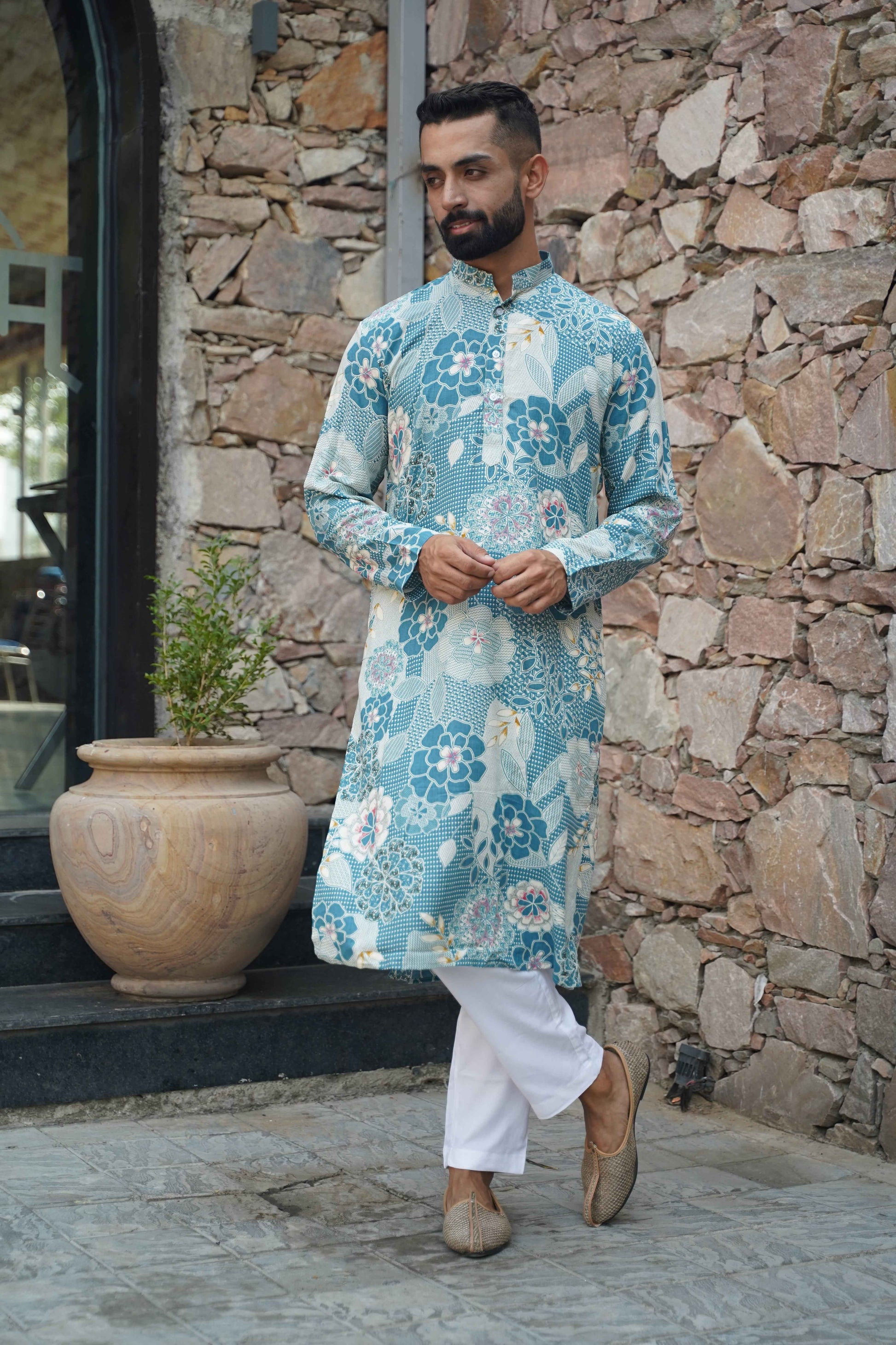 Buy Plus Size ​Subtle Elegance Foiled Kurta At Apella | Sizes XS to 10 XL | India | Free Delivery | Customized