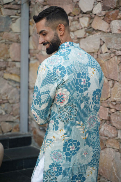 Buy Plus Size ​Subtle Elegance Foiled Kurta At Apella | Sizes XS to 10 XL | India | Free Delivery | Customized