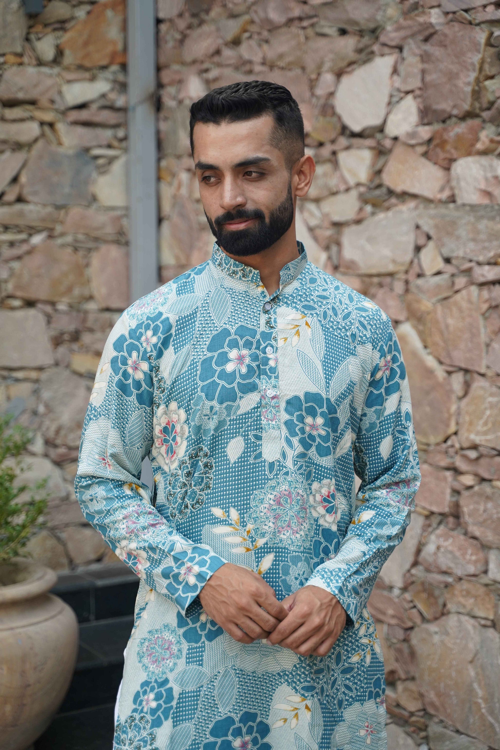 Buy Plus Size ​Subtle Elegance Foiled Kurta At Apella | Sizes XS to 10 XL | India | Free Delivery | Customized