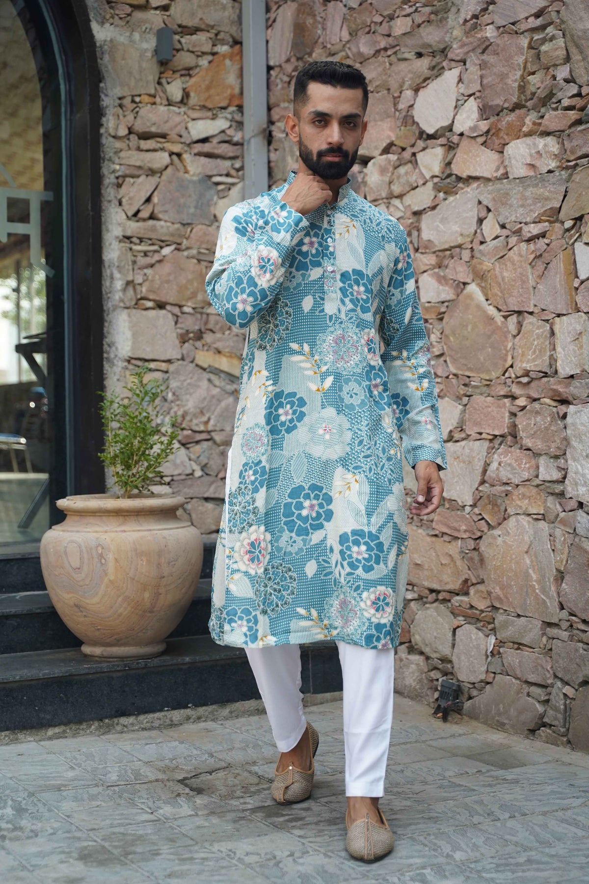 Buy Plus Size ​Subtle Elegance Foiled Kurta At Apella | Sizes XS to 10 XL | India | Free Delivery | Customized