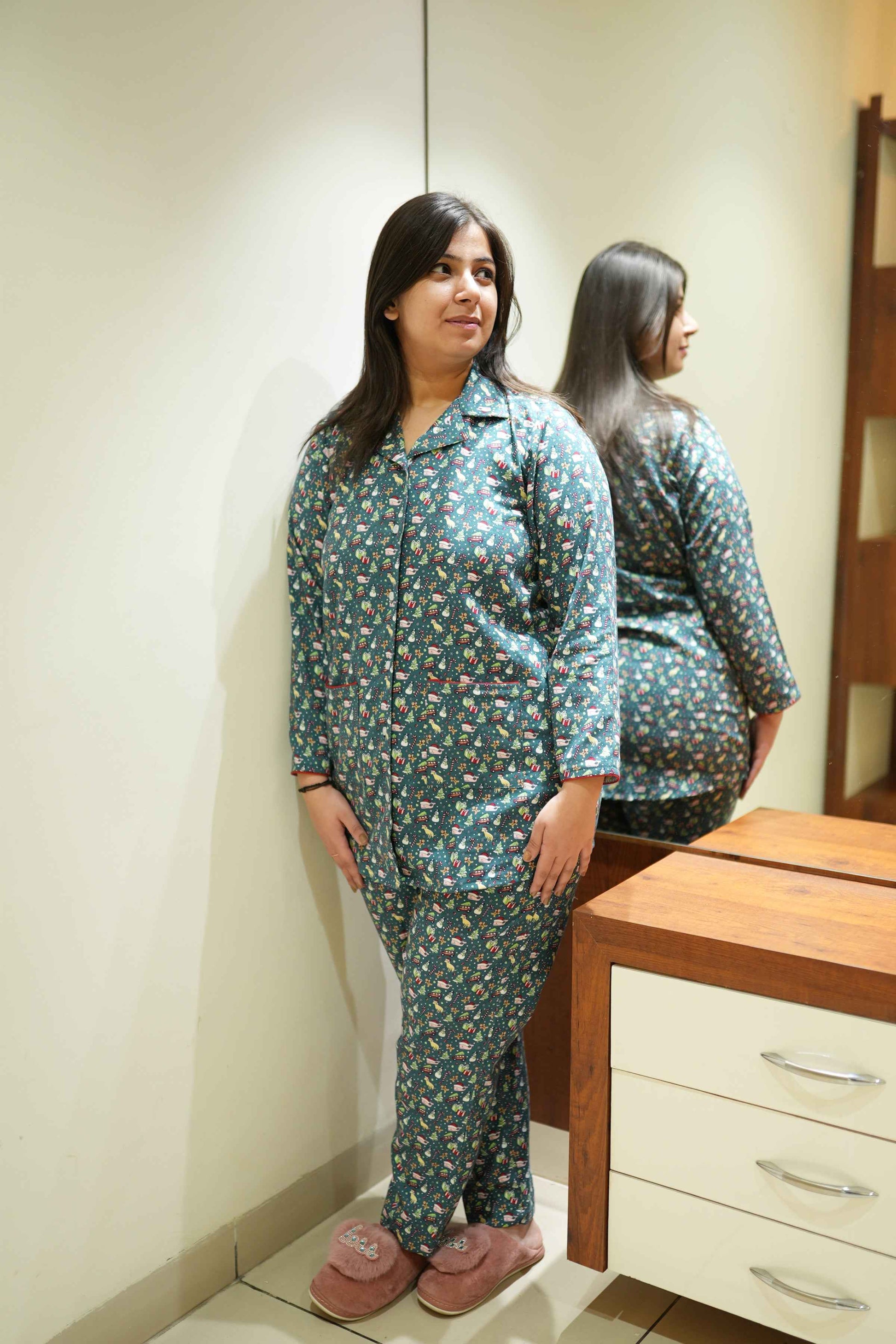 Buy Plus Size ​Merry Jingles Woollen Night Suit At Apella | Sizes XS to 10 XL | India | Free Delivery | Customized