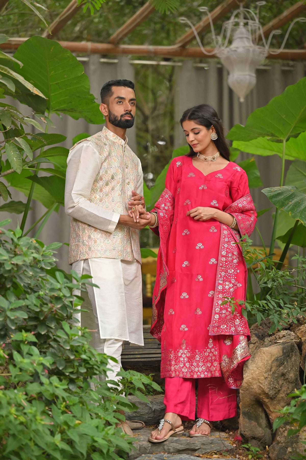 Buy Plus Size ​Ivory Magenta Silk Couple Outfit At Apella | Sizes XS to 10 XL | India | Free Delivery | Customized